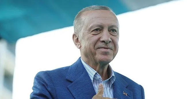 Ερντογάν: Αναρτήσεις περί "τουρκικής μειονότητας" και Αγία Σοφία
